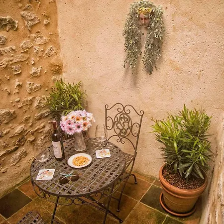 Maison Bacchus لاجراس