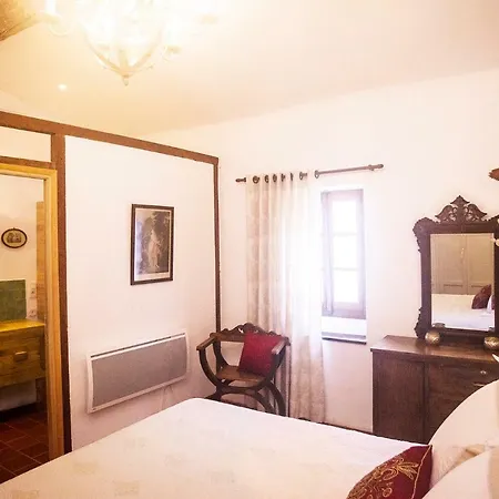Maison Bacchus بيت للعطل *